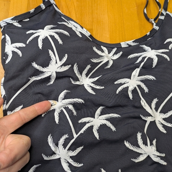 2/$25-Palm Tree Open Back One-piece Swimsuit NWT By TAG - Picture 7 of 11